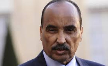 معارضة موريتانيا تنزل للأسواق وتدعوا للزحف على البرلمان لمنع إقرار التعديلات
