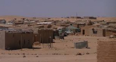 مخيمات الذل والعار بتنـدوف تشتعل على وقع الإقتتـال القبلي والظروف المزرية