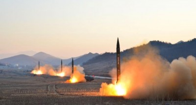 كوريا الشمالية تتحدى أمريكا وتطلق صاروخا بالستيا جديدا